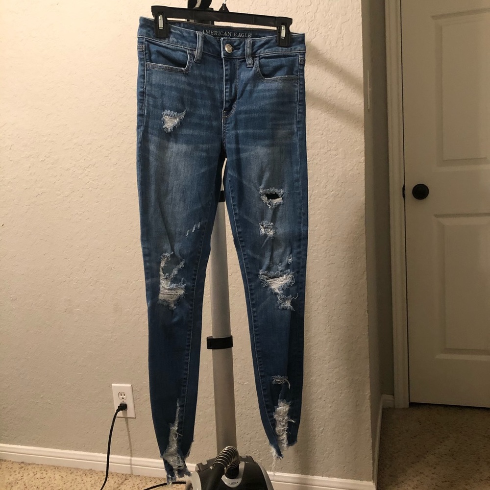 American Eagle distressed skinny jeans